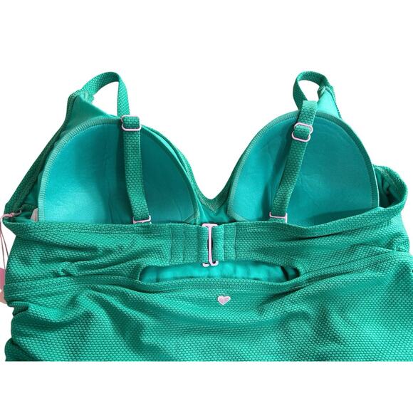 Stoney Clover Lane Green One Piece Swimsuit Sz 20W V-Neck Textured Ruched Target - Picture 9 of 11